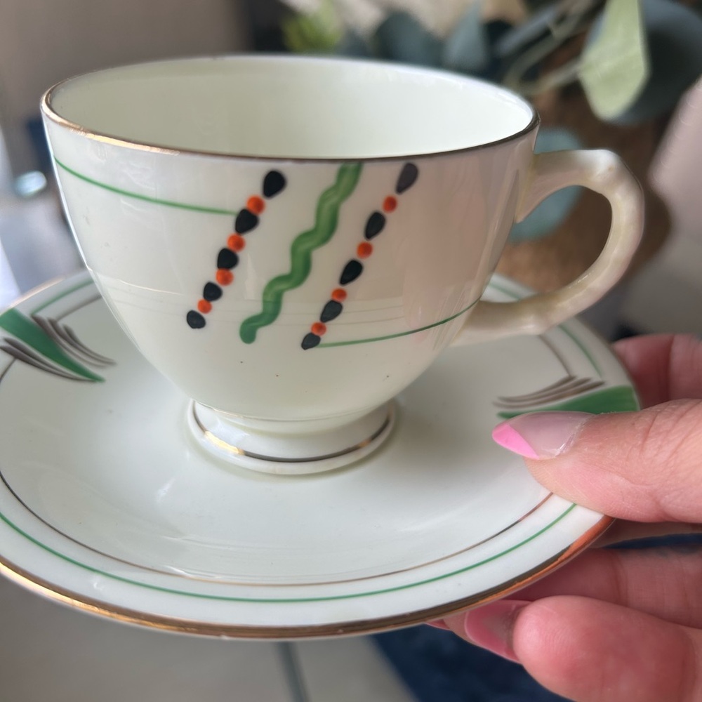 Delphine teacup and saucer, likely dating between 1930 and 1946,